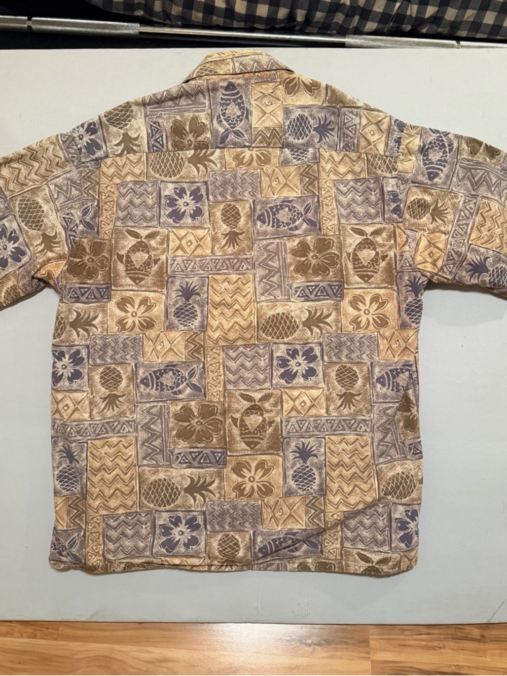 Vintage Pierre Cardin Hawaiian Shirt Mens Tan Tropical Camp Aloha - Large/Tall - Picture 5 of 5